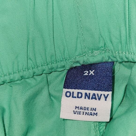 NWT OLD Navy  High-Waisted Poplin Pull-On Shorts 5-inch inseam Subtle Green 2X - Picture 6 of 6